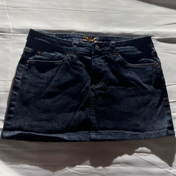 Bitten Sarah Jessica Parker Skirt Size 8 Length 13” Denim Cotton Spandex #ST1 - Picture 1 of 5